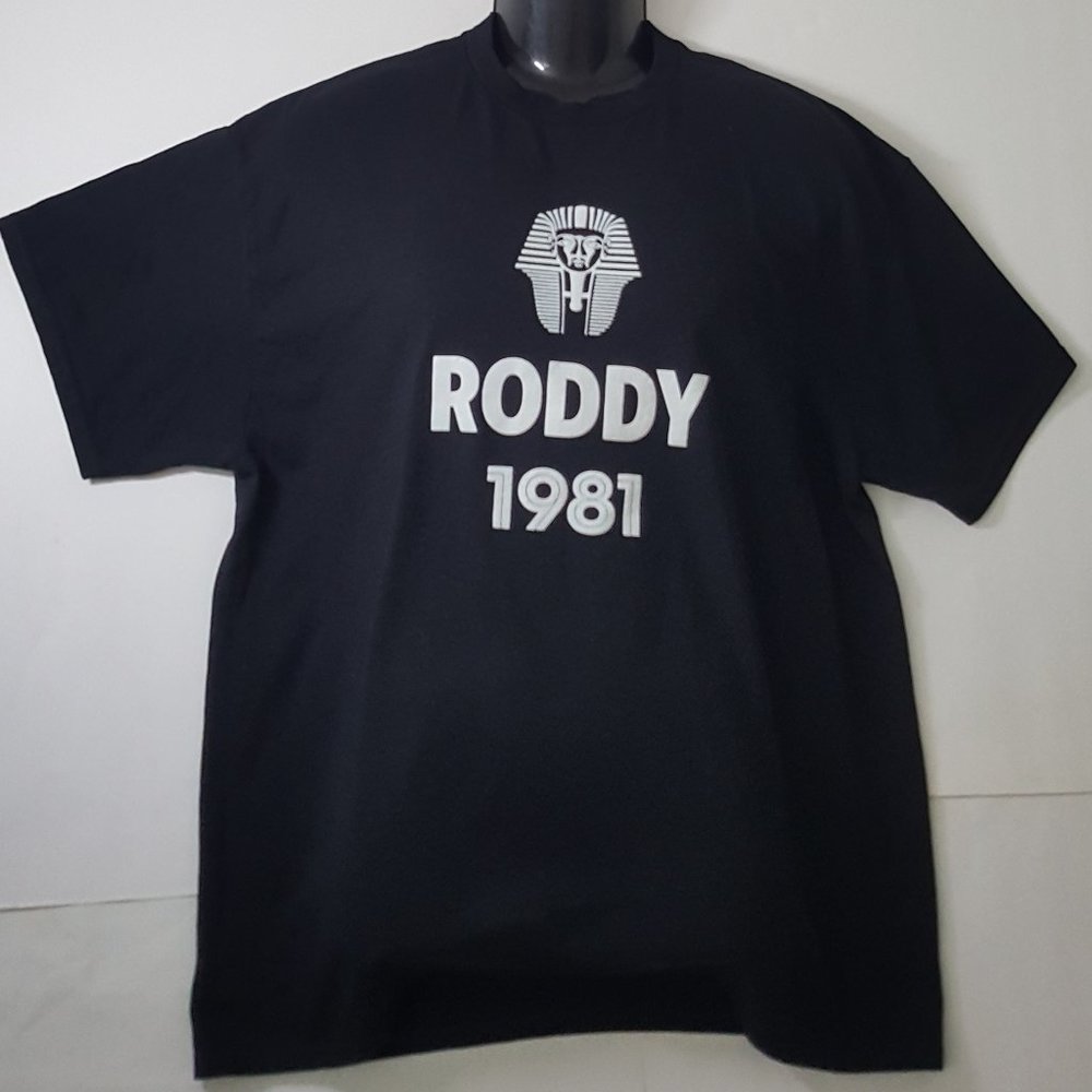 Men's GILDAN Vitage T - Shirts 1981  Size XL Black